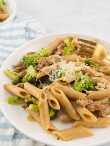 Penne with Sausage and Broccoli